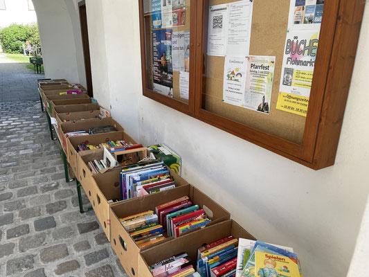 Bücherflohmarkt 2022