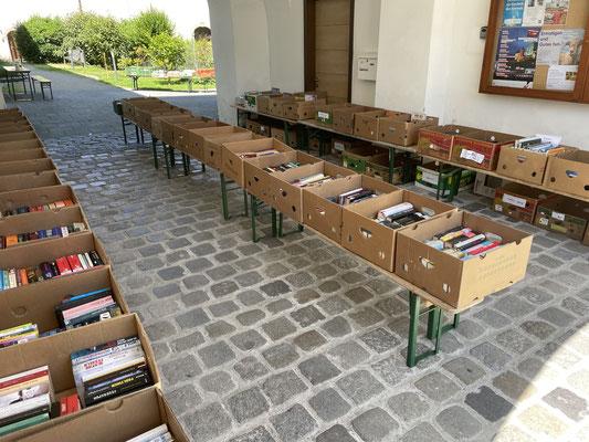 Bücherflohmarkt 2022